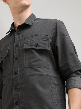 Charcoal Gray Denim Shirt shop online at Estilocus. 100% premium Denim Full-sleeve shirt Cut and sew placket. Regular collar Double button edge cuff Double pocket, other end with flap pocket Curved bottom hemline HD elegant print at panal All Double needl