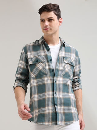 Aegean teal off-white casual check shirt shop online at Estilocus. 100% Cotton • Full-sleeve check shirt• Cut and sew placket• Regular collar• Double button edge cuff• Double pocket with flap• Curved bottom hemline .• All double needle construction, fines