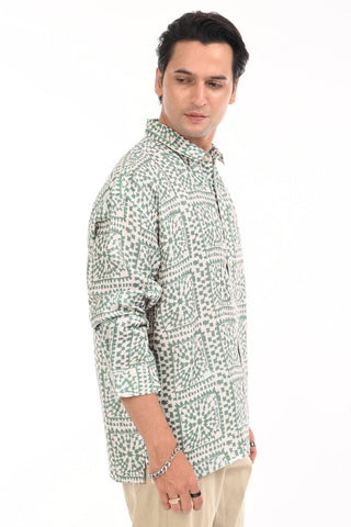 Evergreen Bold Print Oversized Shirt - model_poseposition_of_shirtporduct_type