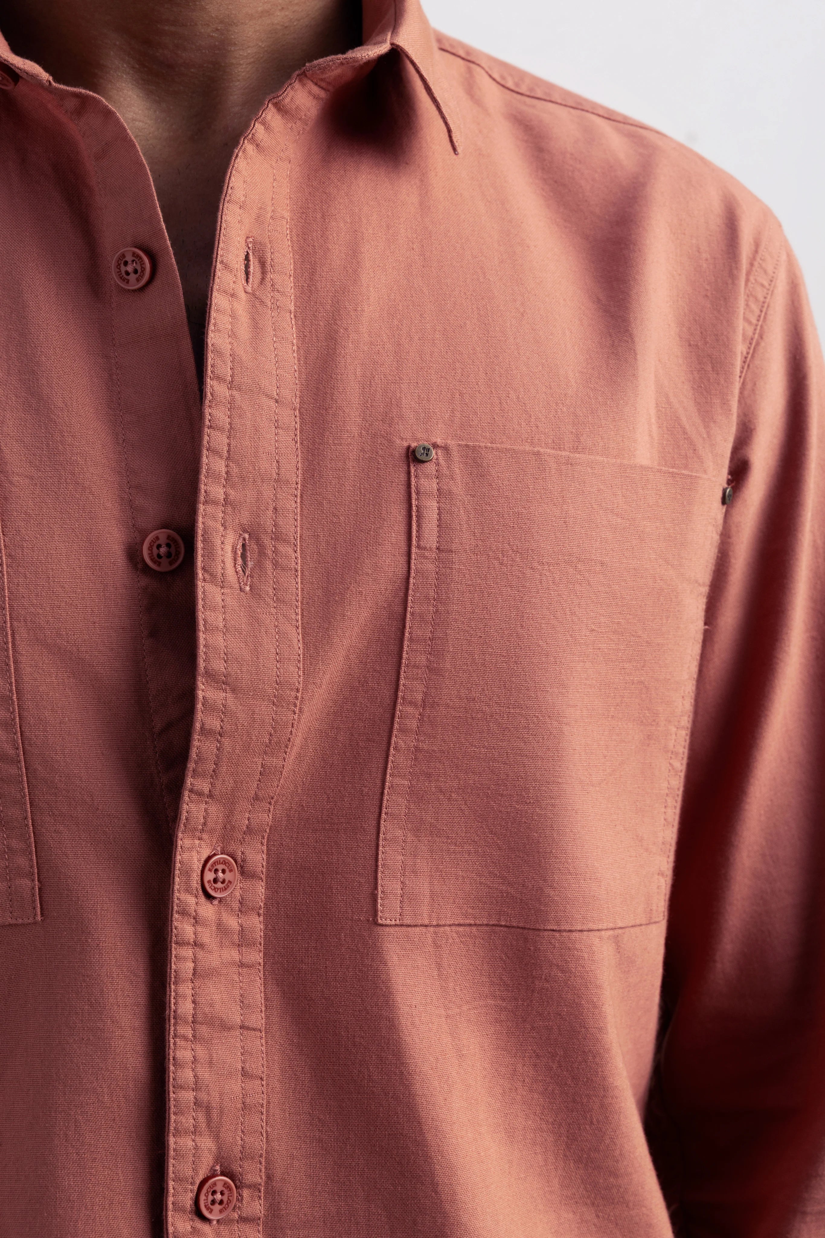 Folder 28 SKU NOT FOUND - model_poseposition_of_shirtporduct_type