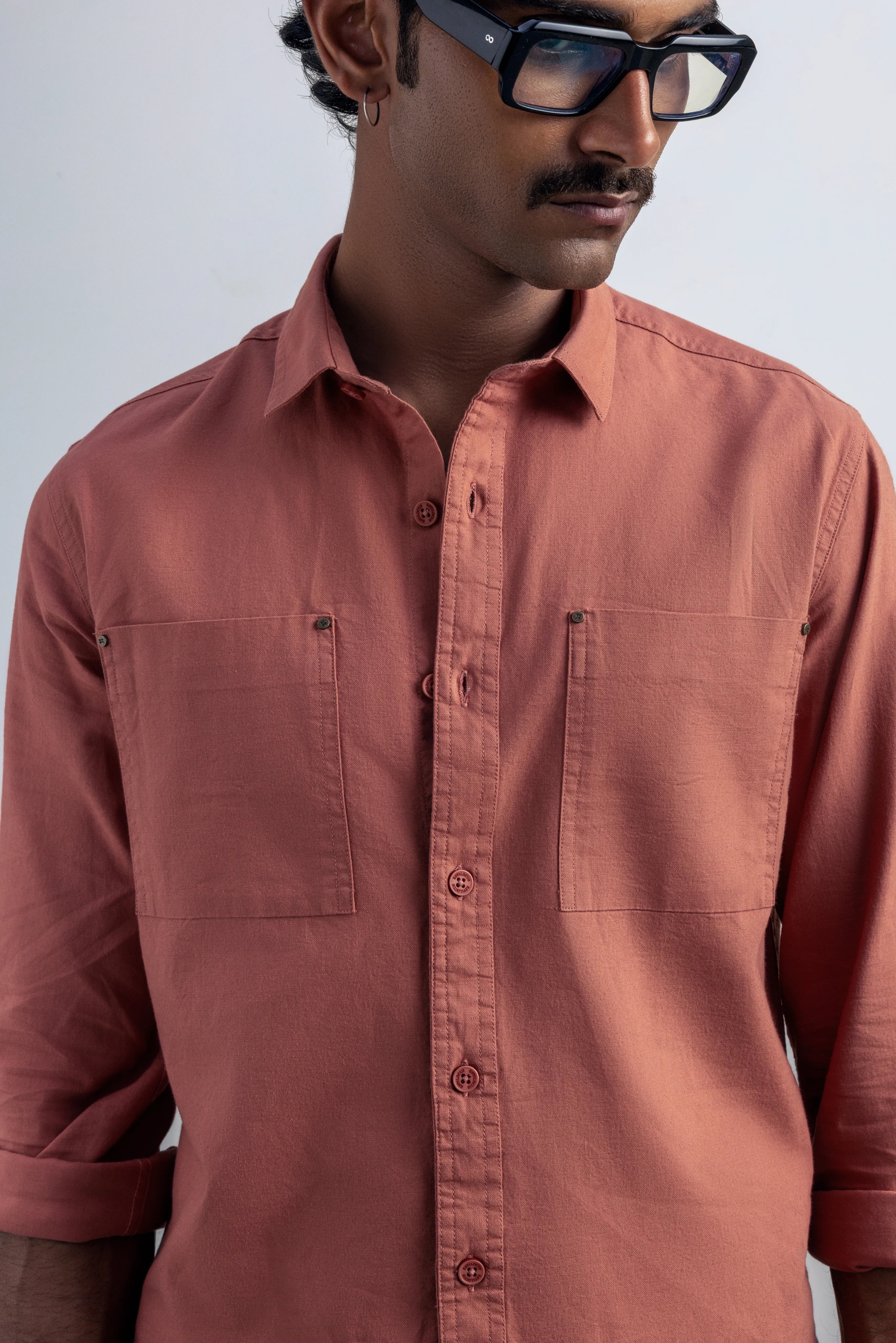 Folder 28 SKU NOT FOUND - model_poseposition_of_shirtporduct_type