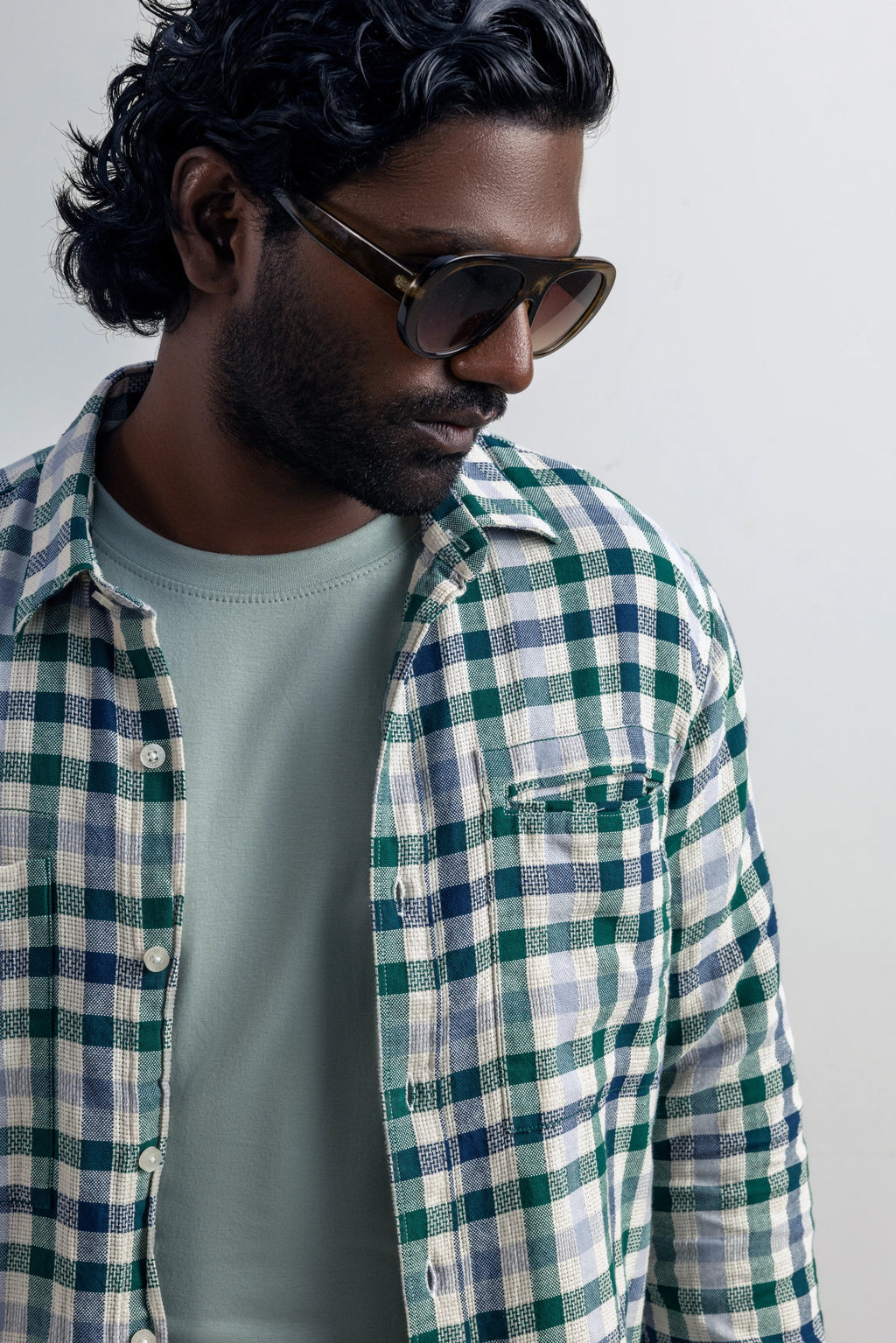 Folder 30 SKU NOT FOUND - model_poseposition_of_shirtporduct_type