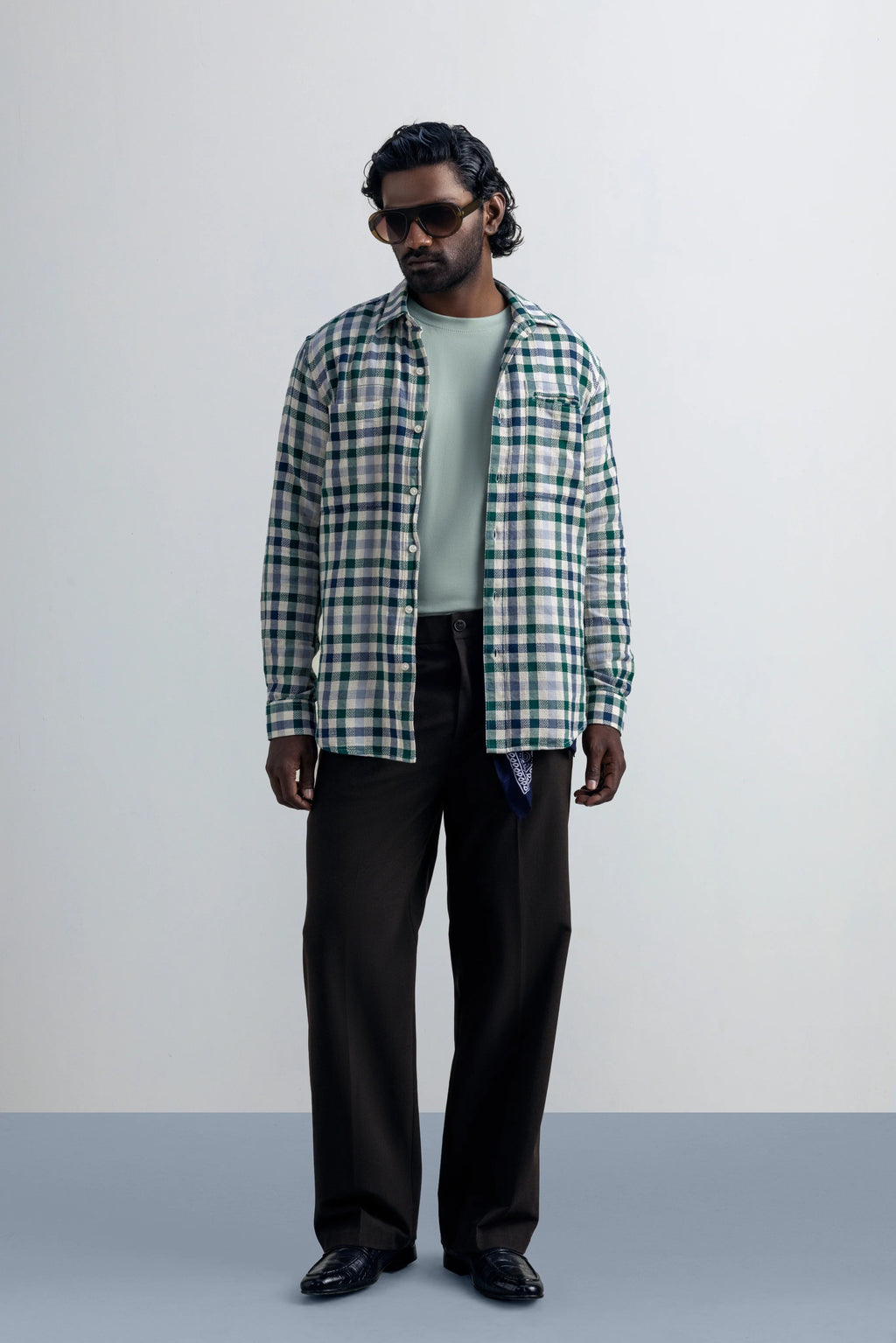 Folder 30 SKU NOT FOUND - model_poseposition_of_shirtporduct_type