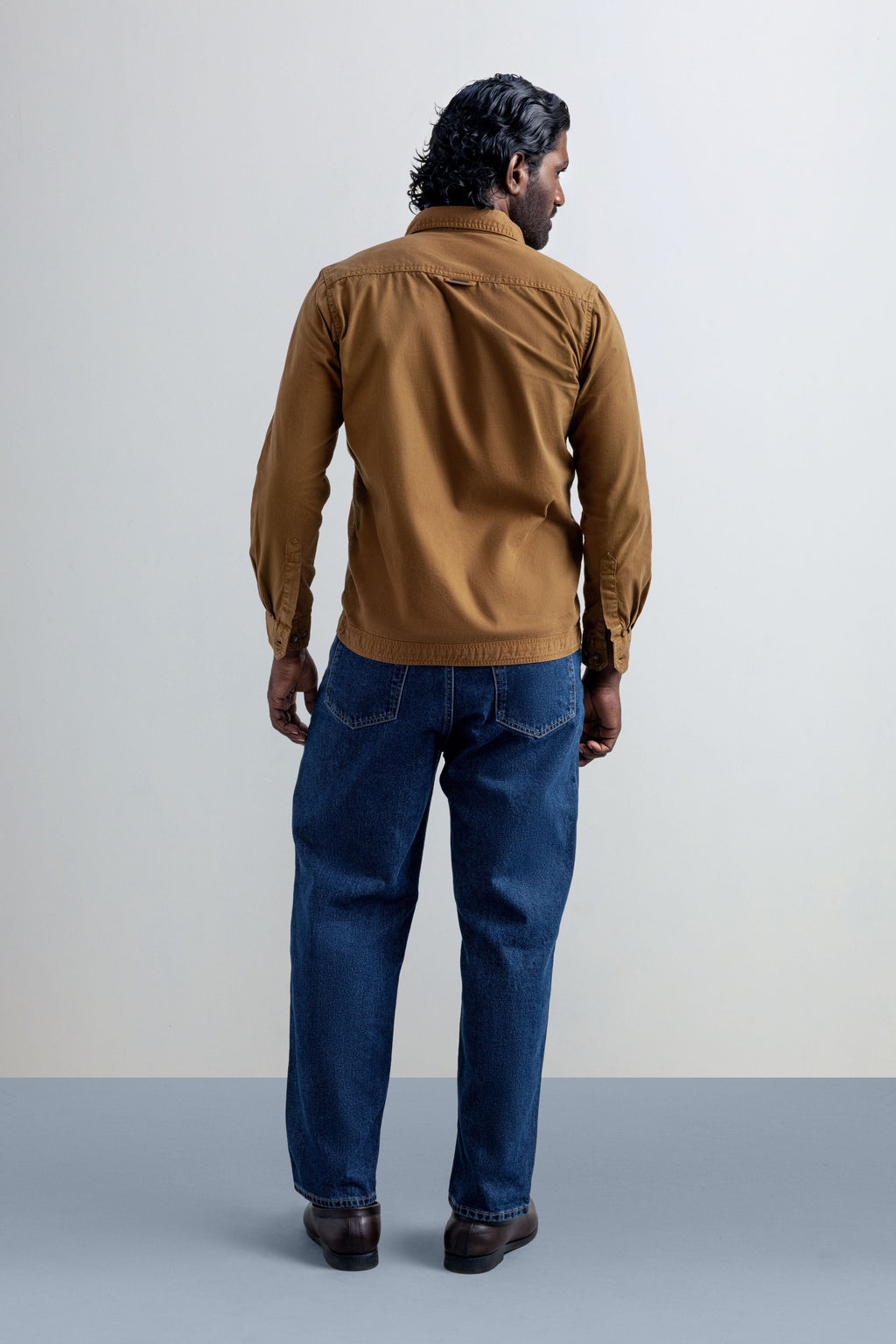 Folder 33 - model_poseposition_of_shirtporduct_type