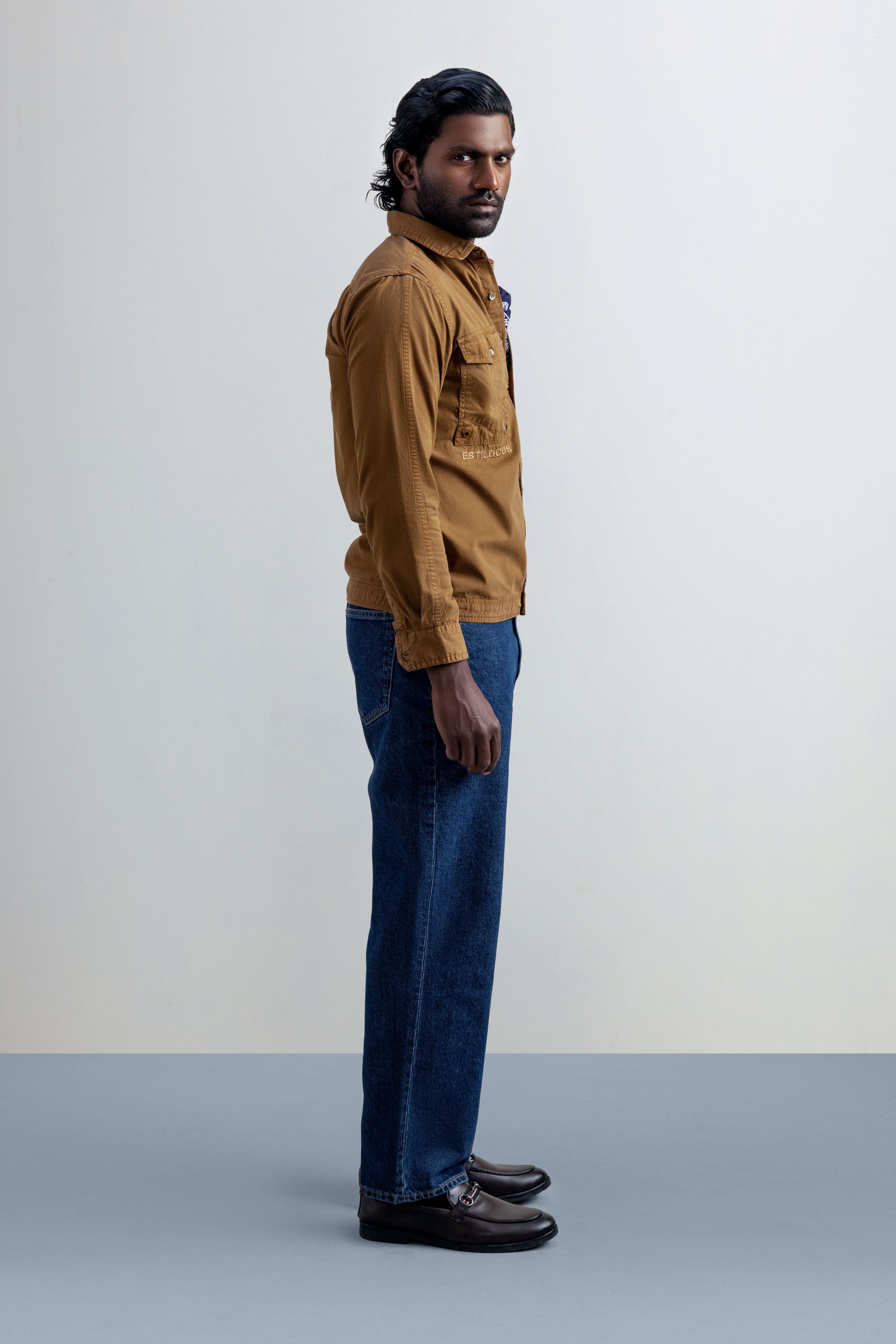 Folder 33 - model_poseposition_of_shirtporduct_type