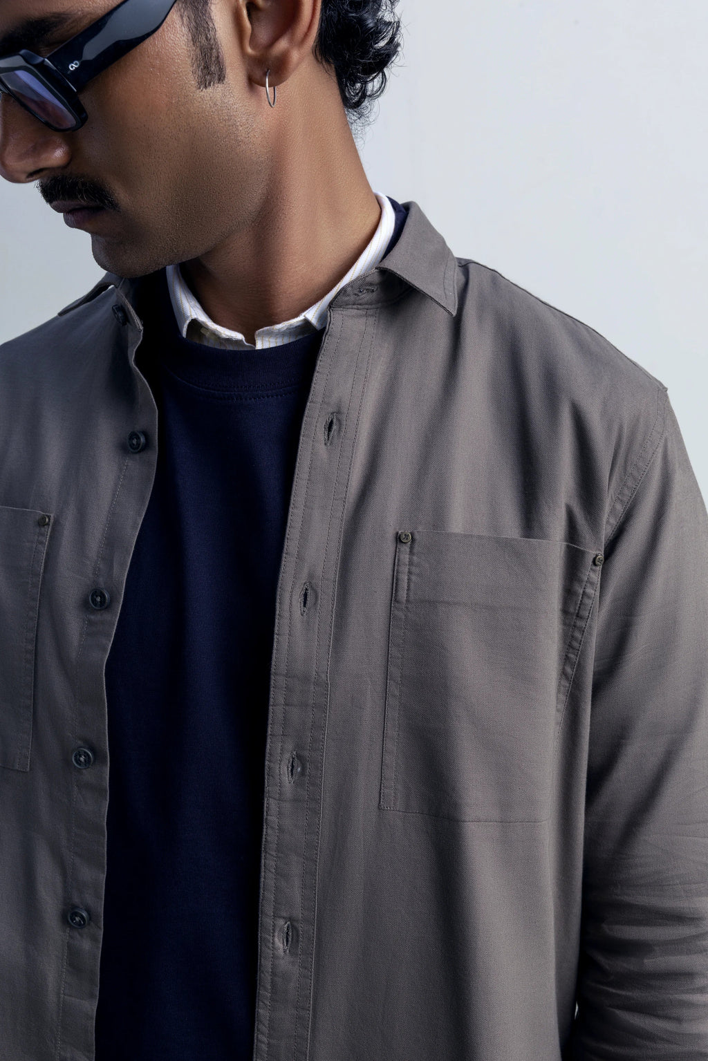 Folder 34 SKU NOT FOUND - model_poseposition_of_shirtporduct_type