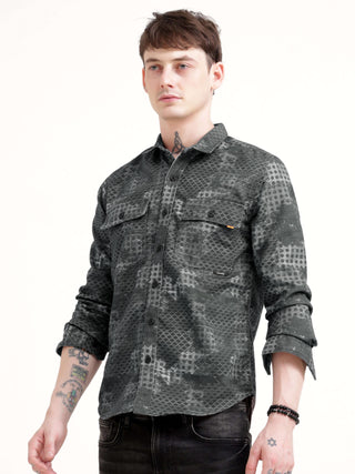 Geometric Print Dark Green Shacket - model_poseposition_of_shirtporduct_type