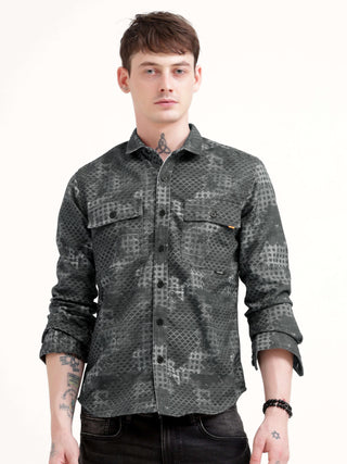 Geometric Print Dark Green Shacket - model_poseposition_of_shirtporduct_type