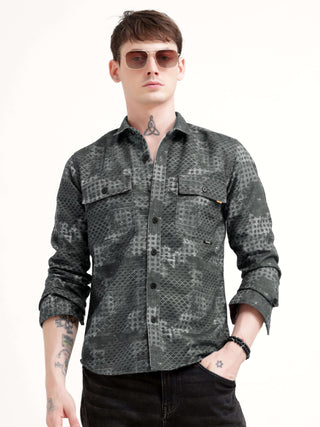 Geometric Print Dark Green Shacket - model_poseposition_of_shirtporduct_type