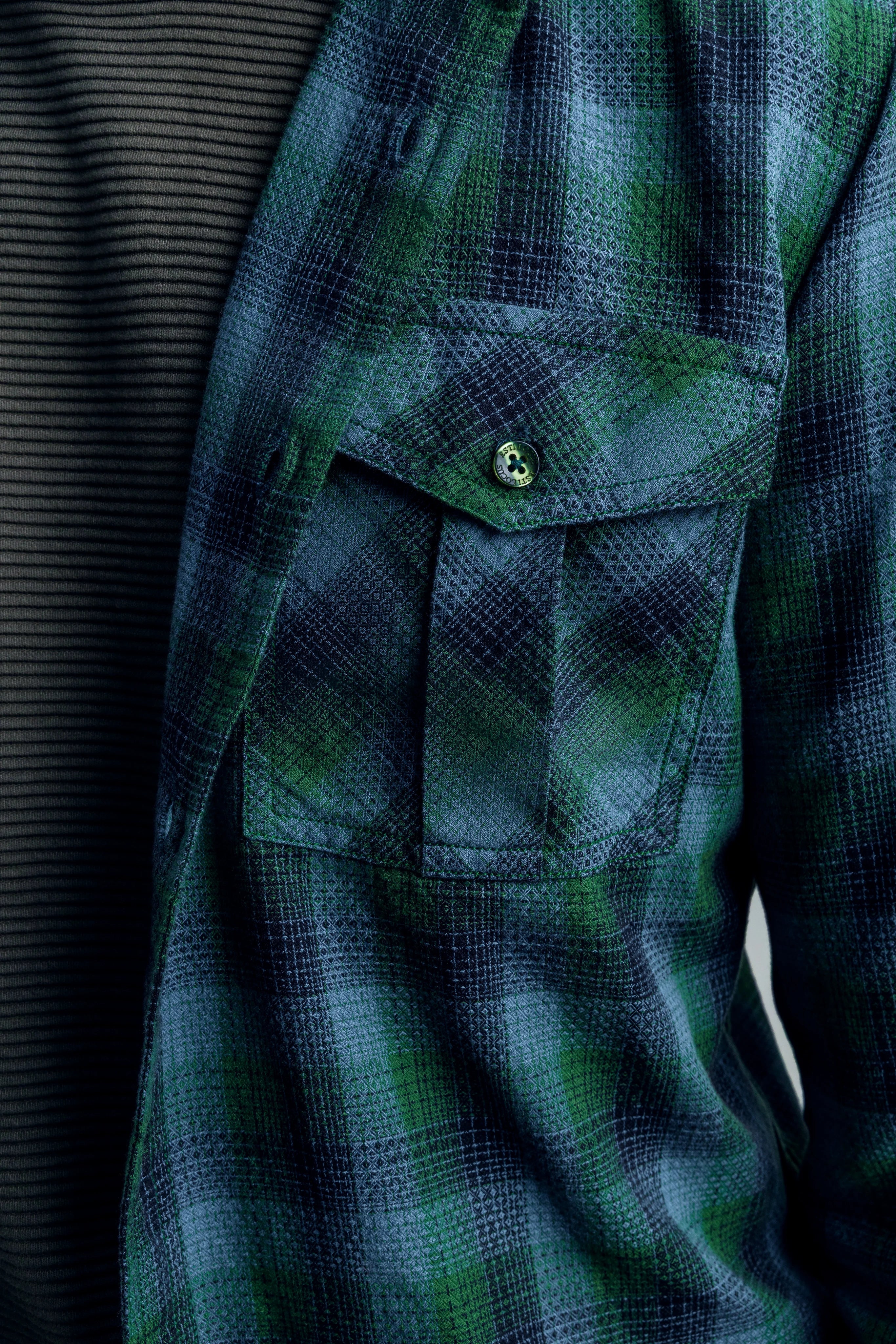 Hunter Green Shirt - model_poseposition_of_shirtporduct_type