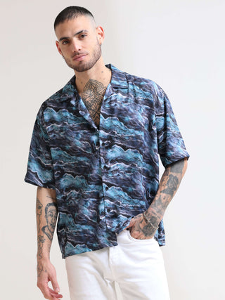 Marble Wave Attico Blue Oversized Shirt - model_poseposition_of_shirtporduct_type