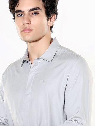 Mirage Grey Seamless Solid Shirt - model_poseposition_of_shirtporduct_type