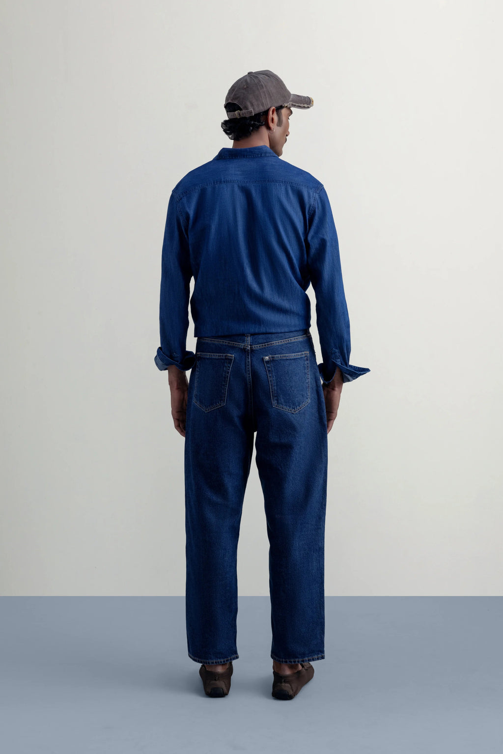 Mood Indigo Dual Tone - model_poseposition_of_shirtporduct_type