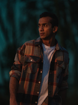 Orange & Blue Brushed - Cotton shacket men - model_poseposition_of_shirtporduct_type