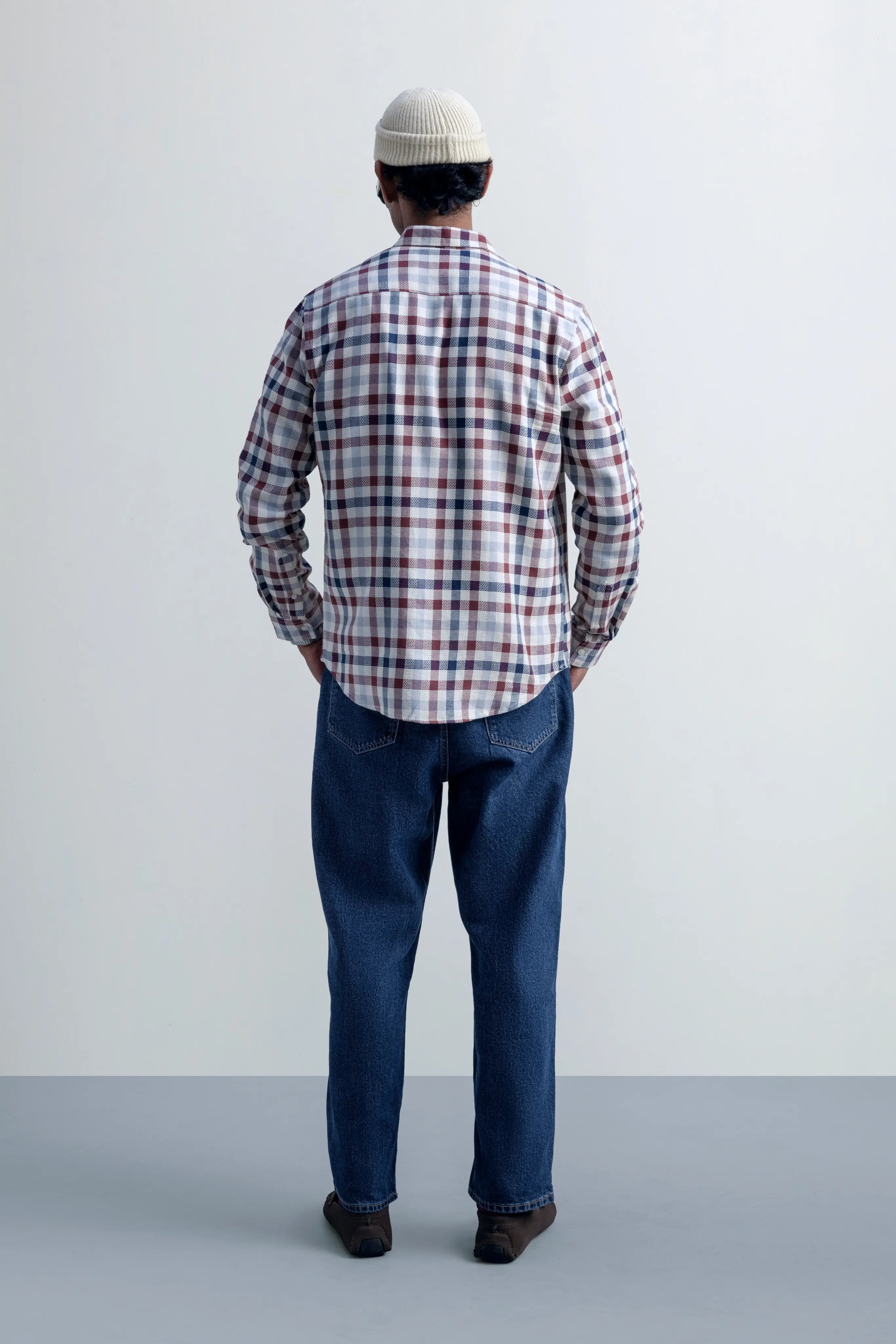 Softgrid Cream Check - model_poseposition_of_shirtporduct_type