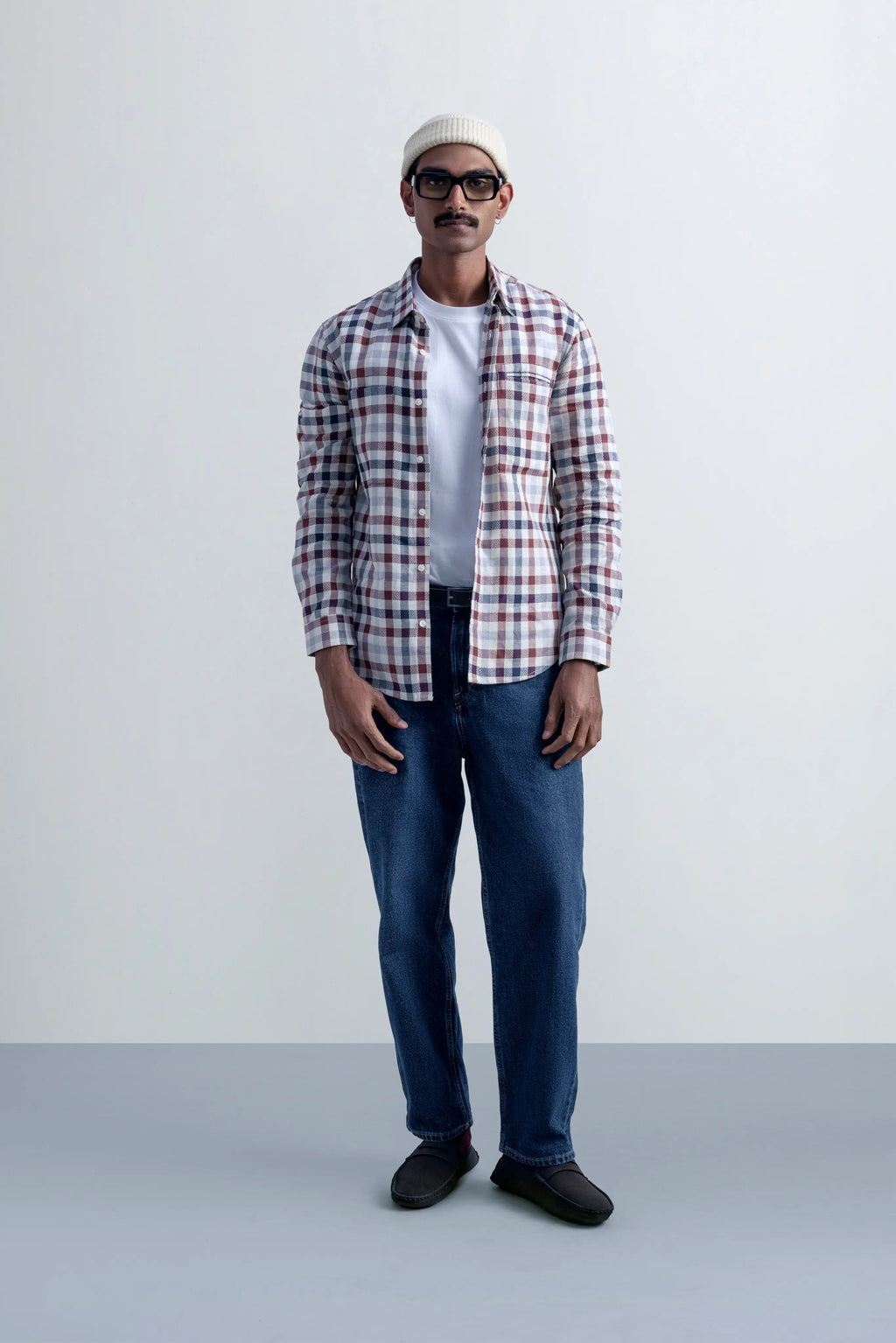 Softgrid Cream Check - model_poseposition_of_shirtporduct_type