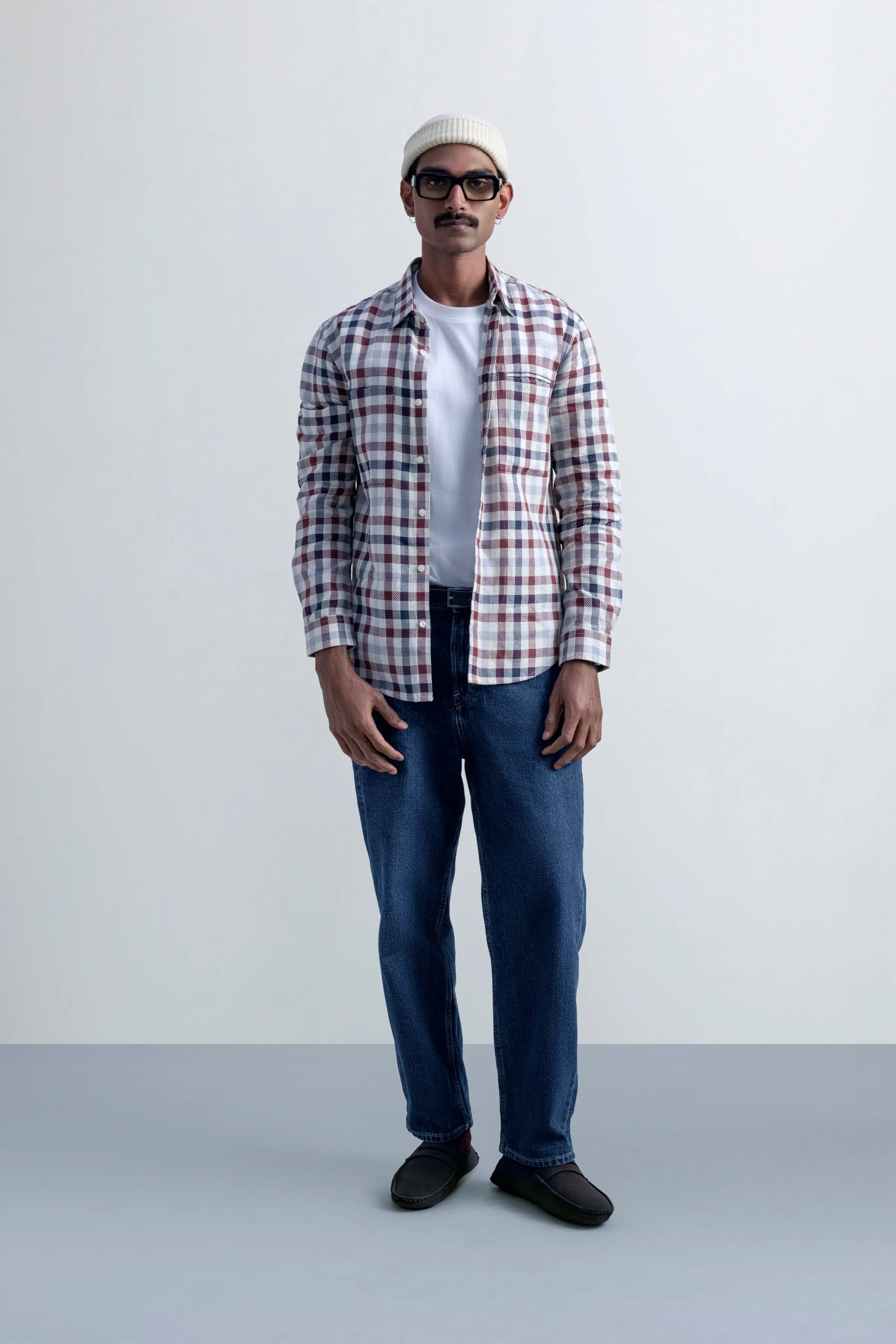 Softgrid Cream Check - model_poseposition_of_shirtporduct_type