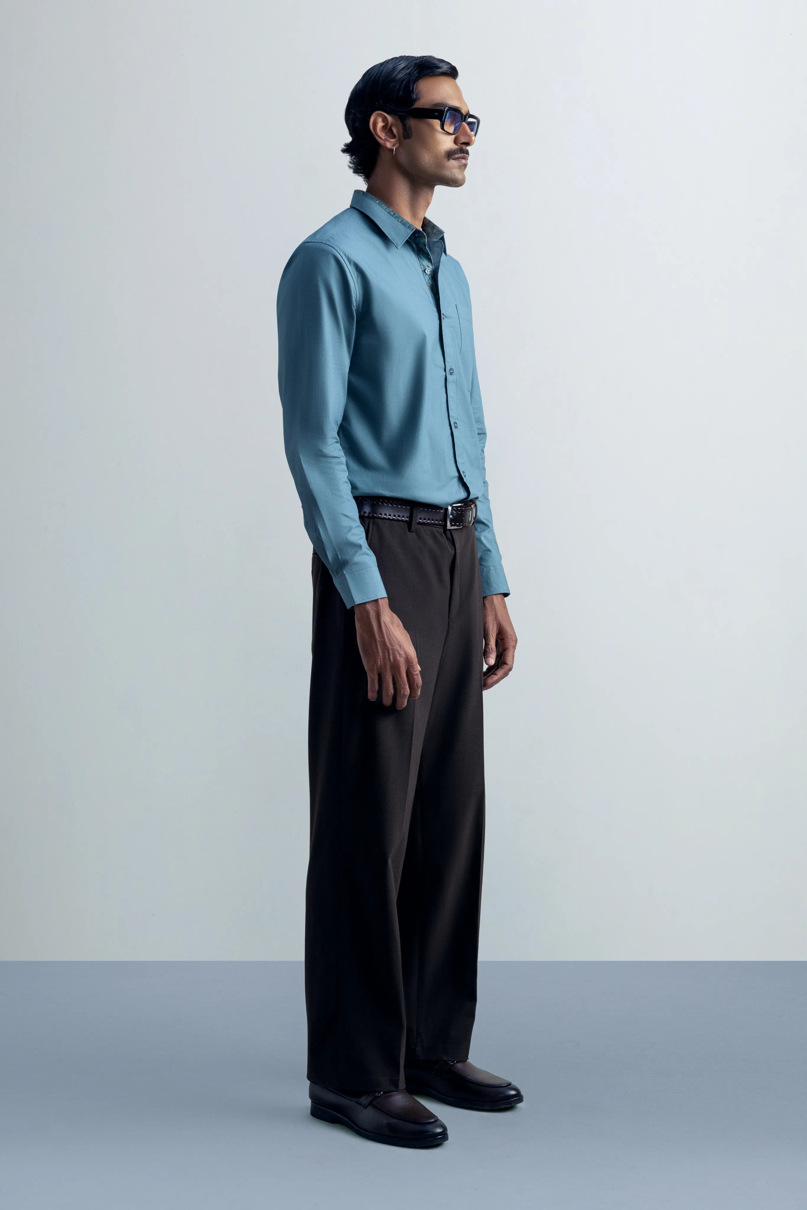 Stillwater Oil Blue Shirt - model_poseposition_of_shirtporduct_type