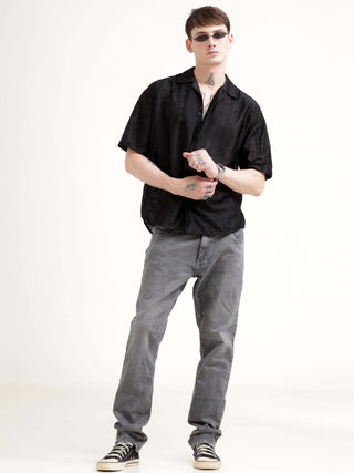 Texturiche Quad Black Crochet Oversized Shirt - model_poseposition_of_shirtporduct_type