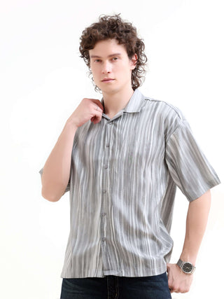 Tonal gray lightweight oversized shirt PASTEL - model_poseposition_of_shirtporduct_type
