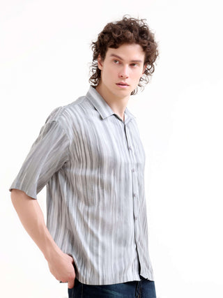 Tonal gray lightweight oversized shirt PASTEL - model_poseposition_of_shirtporduct_type