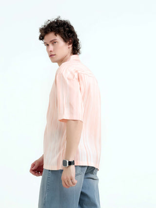 Tonal pastel pink lightweight oversized shirt - model_poseposition_of_shirtporduct_type