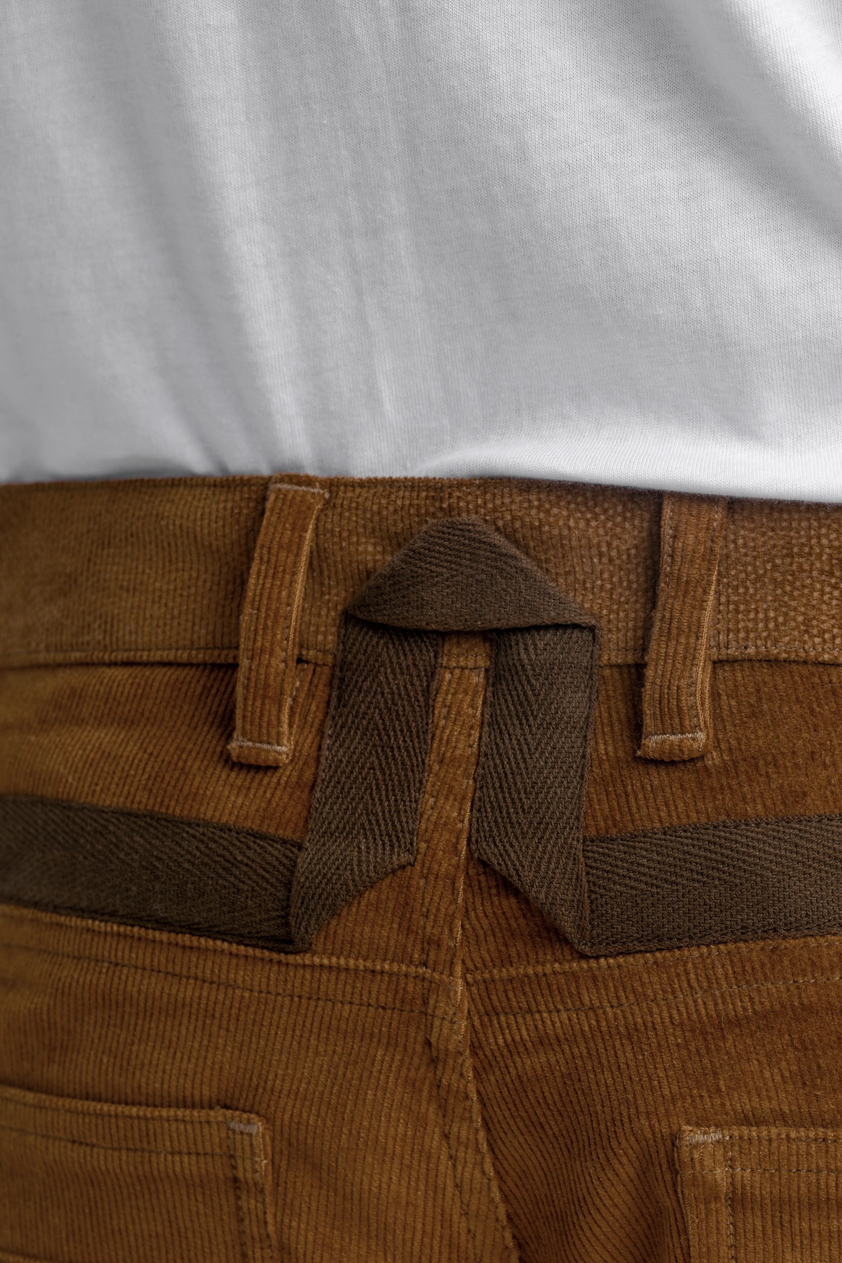 Waymark Bistre Corduroy Trousers - model_poseposition_of_shirtporduct_type