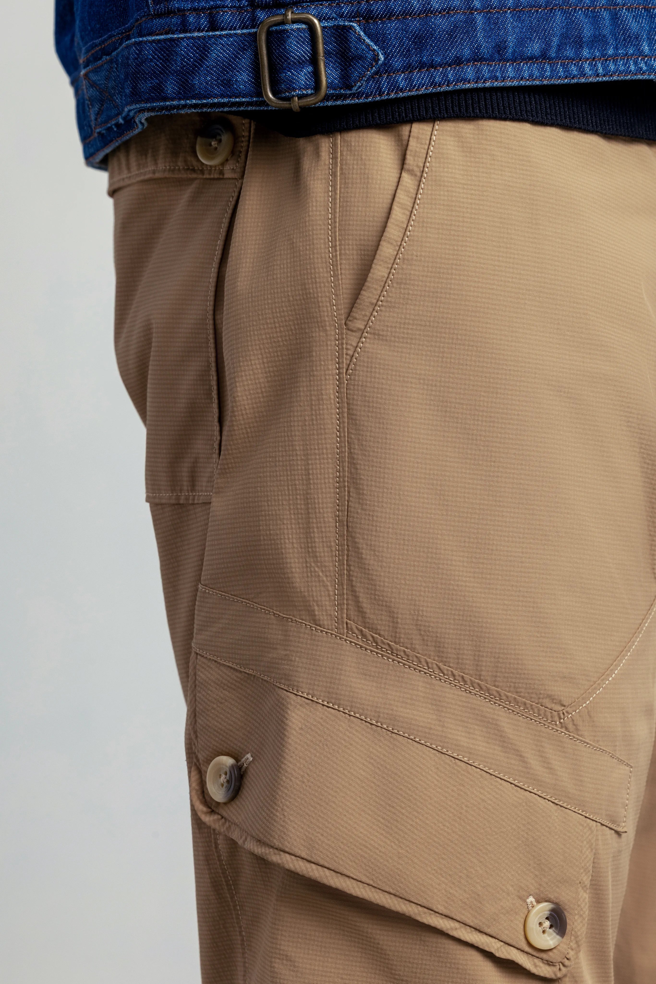 Waymark Irish Cream Trousers - model_poseposition_of_shirtporduct_type