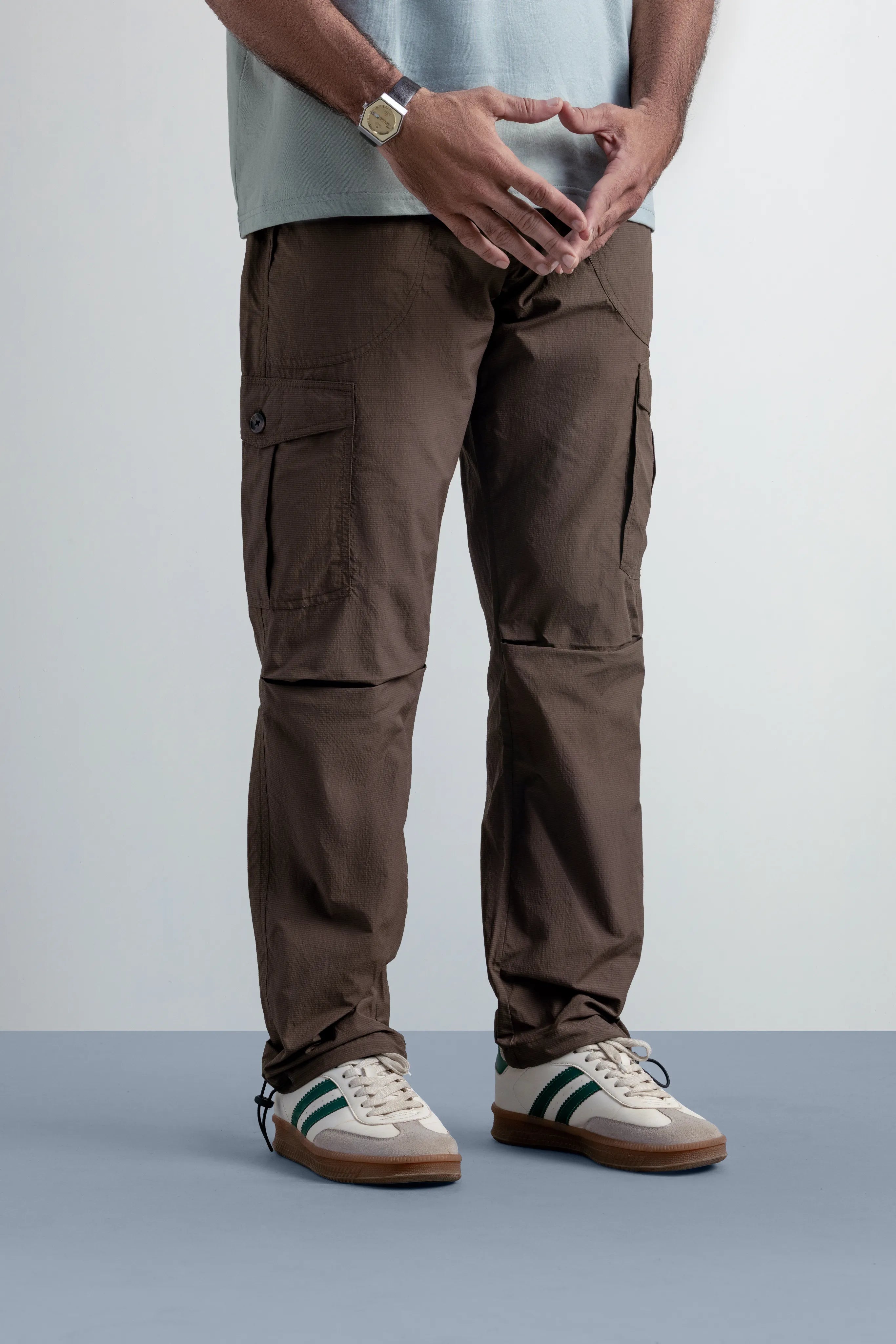 Waymark Stucco Trousers - model_poseposition_of_shirtporduct_type