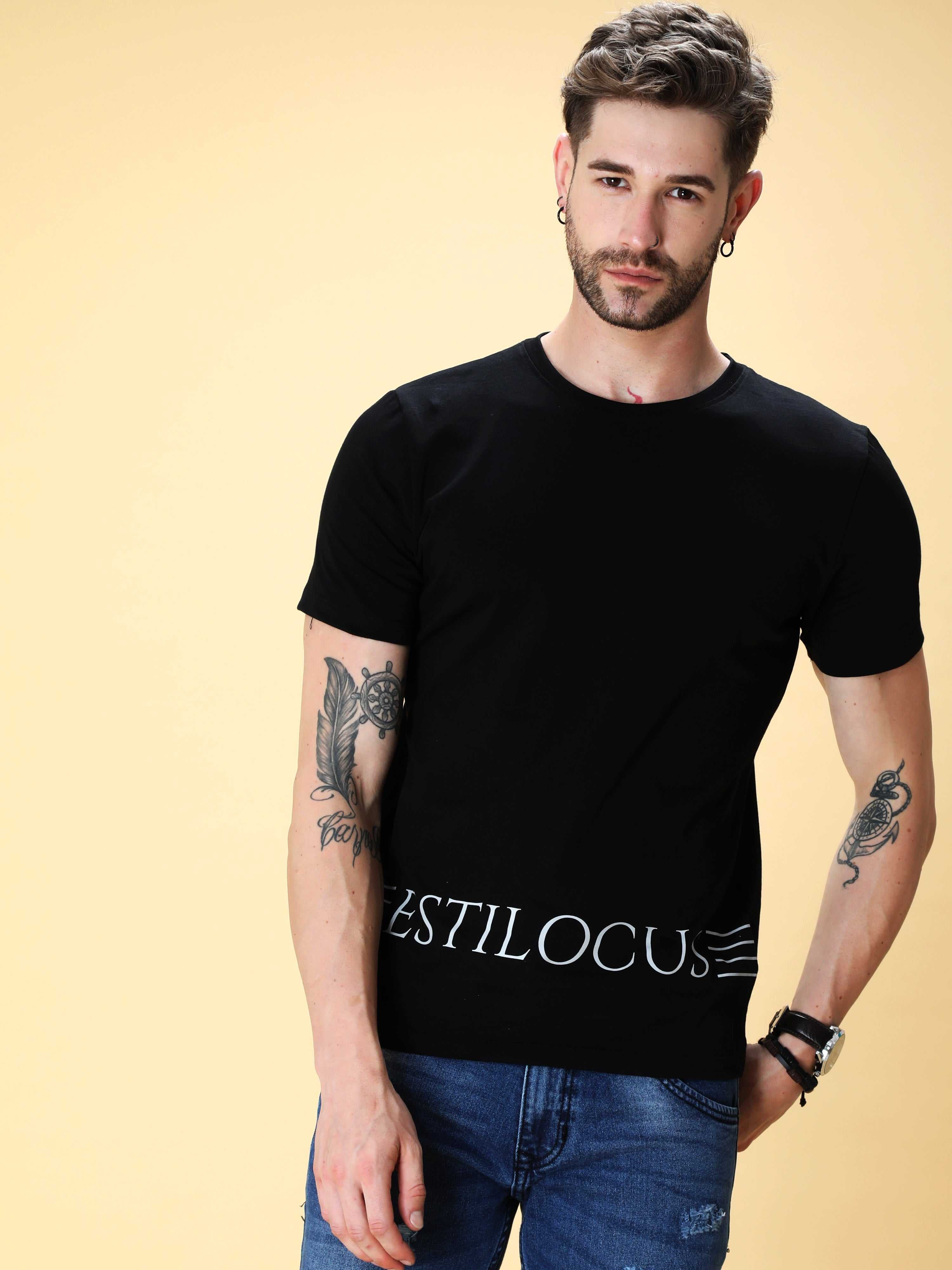 Jade Black Crew neck T-Shirt shop online at Estilocus. This pure cotton printed T-shirt is a stylish go-to for laidback days. Cut in a comfy regular fit. • 100% Cotton knitted interlock 190GSM• Bio washed fabric• Round neck T-shirt • Half sleeve • Suits t
