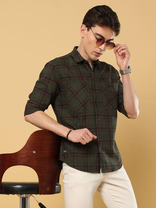 Green Check Double Pocket Shirt shop online at Estilocus. • 100% premium cotton• Full-sleeve check shirt• Cut and sew placket• Regular collar• Double button round cuff's.• Double pocket flapless pocket• Curved hemline• All single needle construction, fine