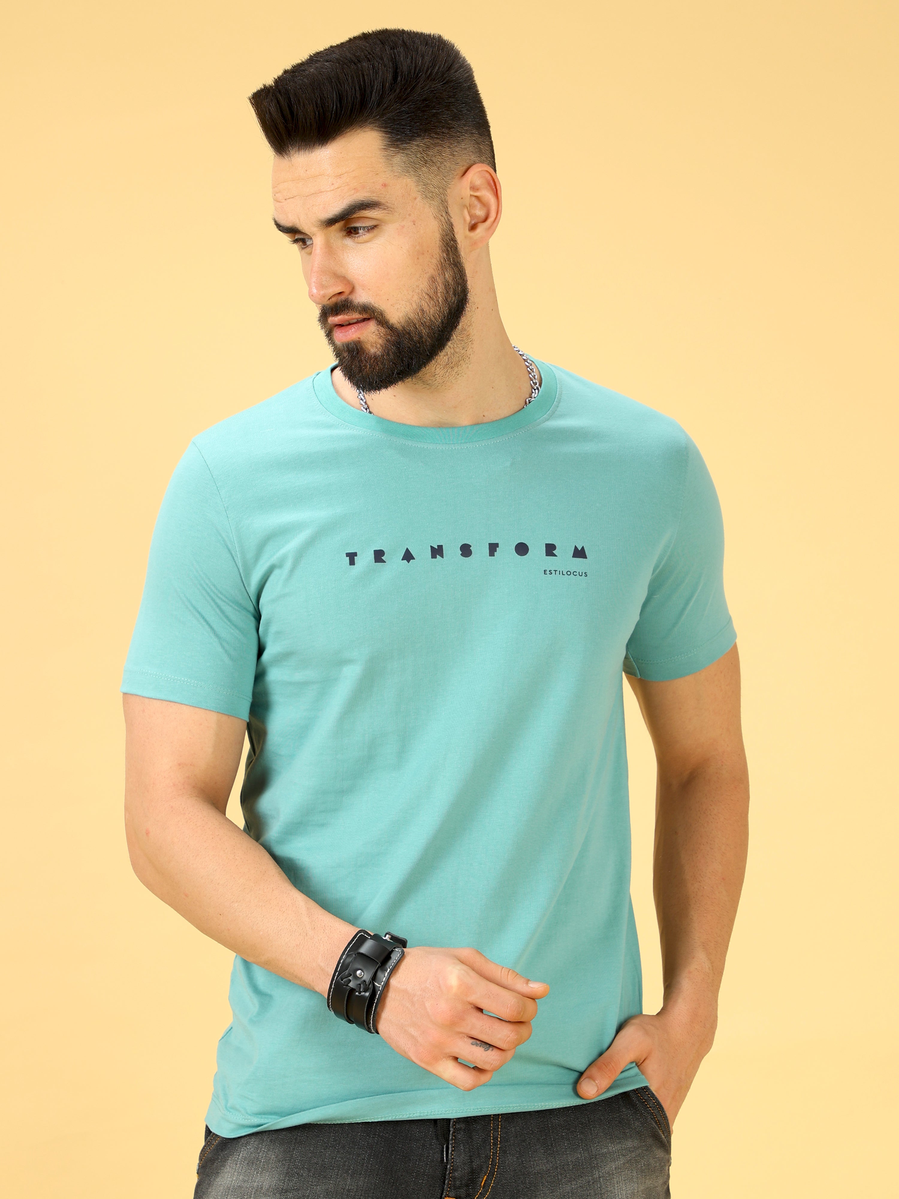 Transform Navy Print Crew Neck T-Shirt shop online at Estilocus. This pure cotton printed T-shirt is a stylish go-to for laidback days. Cut in a comfy regular fit. • 100% Cotton knitted interlock 190GSM• Bio washed fabric• Round neck T-shirt • Half sleeve