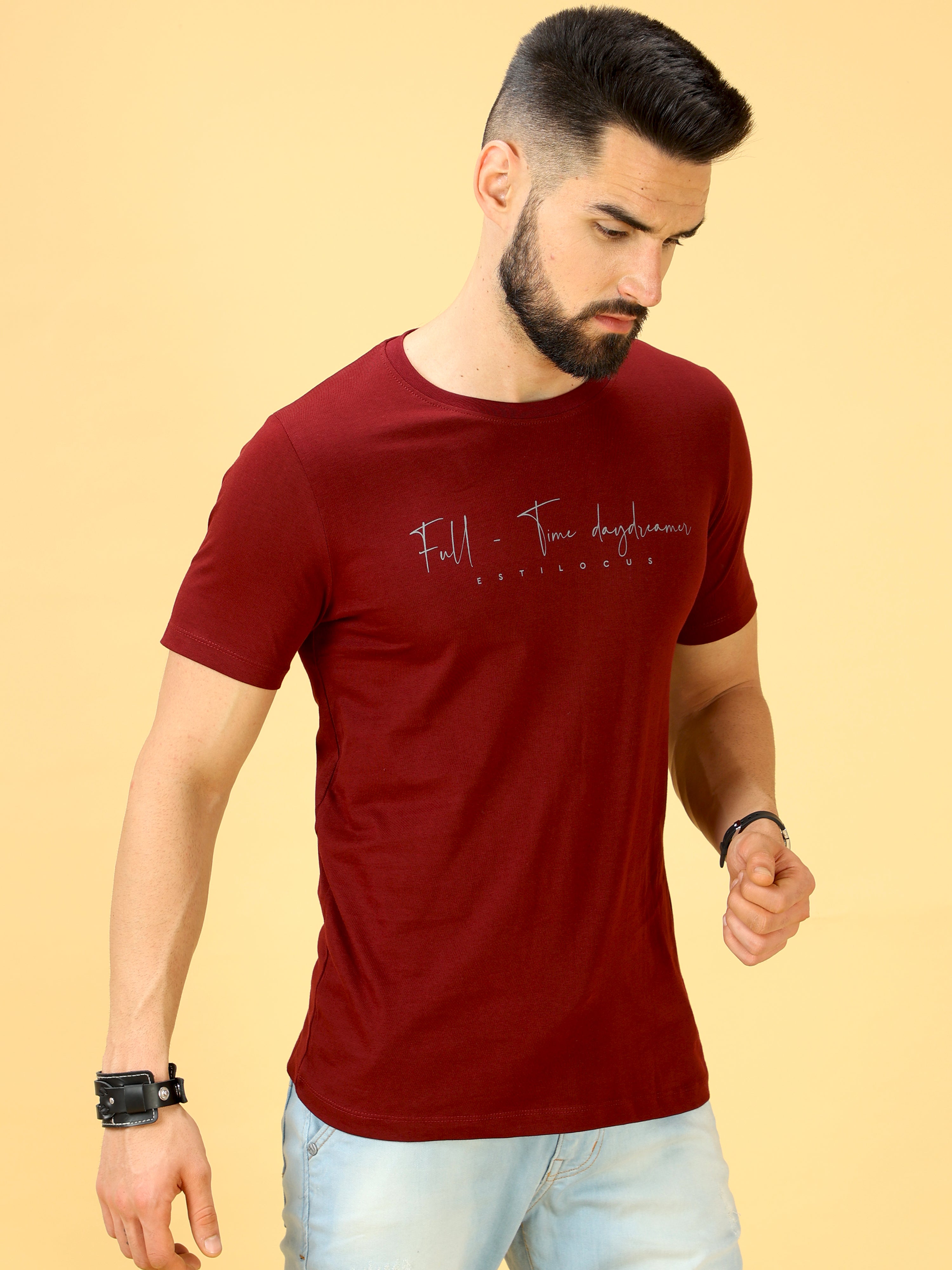 Full Time Daydreamer Grey Print Crew Neck T-Shirt shop online at Estilocus. This pure cotton printed T-shirt is a stylish go-to for laidback days. Cut in a comfy regular fit. • 100% Cotton knitted interlock 190GSM• Bio washed fabric• Round neck T-shirt •