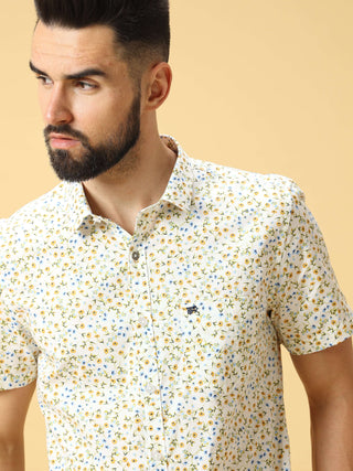 Orange Flower Aop Shirt shop online at Estilocus. DETAILS & CARE This pure cotton Checked shirt is a stylish go-to for laidback days. Cut in a comfy regular fit, with a classic button-down front and chest pocket. 100% premium cotton full sleeve Checked Ch