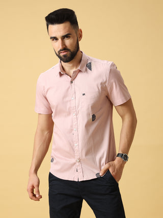 Pink Aop Shirt shop online at Estilocus. DETAILS & CARE This pure cotton AOP shirt is a stylish go-to for laidback days. Cut in a comfy regular fit, with a classic button-down front and chest pocket. 100% premium cotton full sleeve AOP AOP slip shirt Cuta