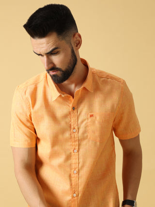 Orange Jacquard Shirt shop online at Estilocus. DETAILS & CARE This pure cotton Solid shirt is a stylish go-to for laidback days. Cut in a comfy regular fit, with a classic button-down front and chest pocket. 100% premium cotton full sleeve Solid Solid sl