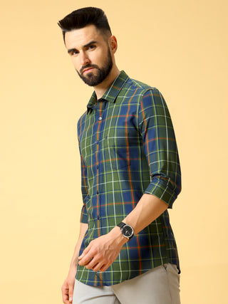 Green With Red Check Shirt shop online at Estilocus. DETAILS & CARE This pure cotton Checked shirt is a stylish go-to for laidback days. Cut in a comfy regular fit, with a classic button-down front and chest pocket. 100% premium cotton full sleeve Checked