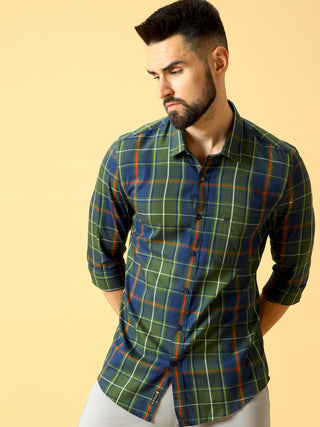 Green With Red Check Shirt shop online at Estilocus. DETAILS & CARE This pure cotton Checked shirt is a stylish go-to for laidback days. Cut in a comfy regular fit, with a classic button-down front and chest pocket. 100% premium cotton full sleeve Checked