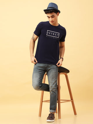 Detect Navy Blue Crewneck T-Shirt | Mens Wear shop online at Estilocus. Buy Detect Navy Blue Crewneck T-Shirt in different sizes and colors online. Shop For Mens Wear with a wide range of Brand New Collections in latest styles only at ESTILOCUS. *Free Shi