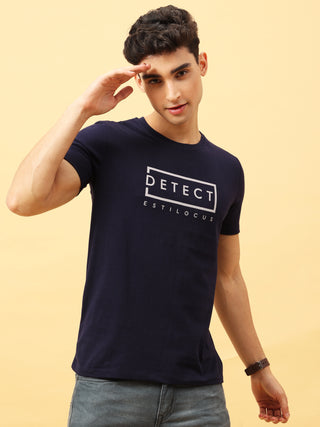 Detect Navy Blue Crewneck T-Shirt | Mens Wear shop online at Estilocus. Buy Detect Navy Blue Crewneck T-Shirt in different sizes and colors online. Shop For Mens Wear with a wide range of Brand New Collections in latest styles only at ESTILOCUS. *Free Shi