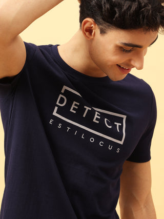 Detect Navy Blue Crewneck T-Shirt | Mens Wear shop online at Estilocus. Buy Detect Navy Blue Crewneck T-Shirt in different sizes and colors online. Shop For Mens Wear with a wide range of Brand New Collections in latest styles only at ESTILOCUS. *Free Shi