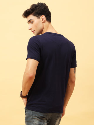 Detect Navy Blue Crewneck T-Shirt | Mens Wear shop online at Estilocus. Buy Detect Navy Blue Crewneck T-Shirt in different sizes and colors online. Shop For Mens Wear with a wide range of Brand New Collections in latest styles only at ESTILOCUS. *Free Shi