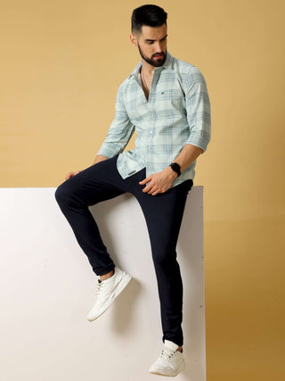 Buy Latest Casual Shirts for Men - ESTILOCUS shop online at Estilocus. Presenting to you, these fashion-forward shirts for men. From wardrobe must- haves to fine Clubwear, Estilocus has got it all covered for you.