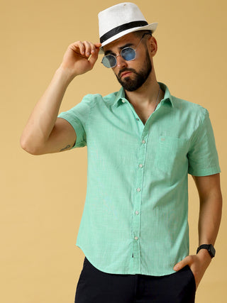 Green Shirt shop online at Estilocus. DETAILS & CARE This pure cotton shirt is a stylish go-to for laidback days. Cut in a comfy regular fit, with a classic button-down front and chest pocket. 100% premium cotton full sleeve Slip shirt Cutaway collar Regu