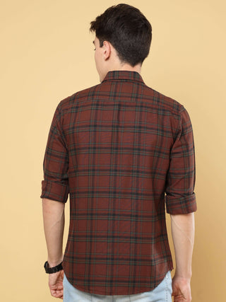 Double Pocket Checked Shirt shop online at Estilocus. • Cut and sew placket• Regular collar• Double button round cuff's• Double pocket flapless pocket• Curved hemline• All single needle construction, finest quality sewing.• HD copper foil pocket print• Ma