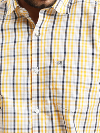 Yellow Check full sleeve shirt shop online at Estilocus. Buy Yelllow Checks full sleeve shirt in different sizes and colors online. Shop For Mens Wear with a wide range of Brand New Collections in latest styles only at ESTILOCUS. *Free Shipping *COD *Easy