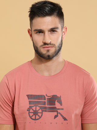 Peach Horse Crewneck T-Shirt shop online at Estilocus. This pure cotton printed T-shirt is a stylish go-to for laidback days. Cut in a comfy regular fit. • 100% Cotton knitted interlock 190GSM• Bio washed fabric• Round neck T-shirt • Half sleeve • Suits t