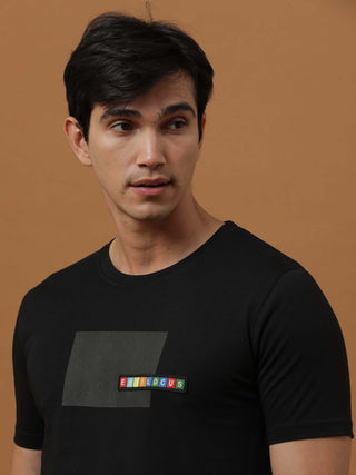 Estilocus Black Crew Neck Printed T Shirt shop online at Estilocus. 100% Cotton Designed and printed on knitted fabric. The fabric is stretchy and lightweight, with a soft skin feel and no wrinkles. Crew neck collar which is smooth on the neck and keeps y