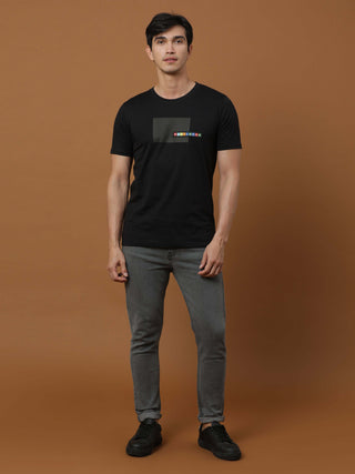 Estilocus Black Crew Neck Printed T Shirt shop online at Estilocus. 100% Cotton Designed and printed on knitted fabric. The fabric is stretchy and lightweight, with a soft skin feel and no wrinkles. Crew neck collar which is smooth on the neck and keeps y