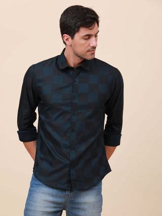 Navy Check Pocketless Shirt shop online at Estilocus. 100% Cotton ,Full-sleeve checks shirt self fold placket Regular collar Double button edge cuff pocketless Curved bottom hemline Finest quality brand embroidery at front placket. All sinlge needle const